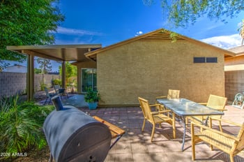 913 Wahalla Ln, Phoenix, AZ 85024