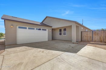 913 Fremont Rd #1, Phoenix, AZ 85042
