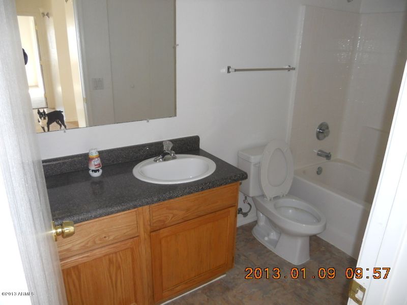 913 S 2nd St, Phoenix, AZ 85004