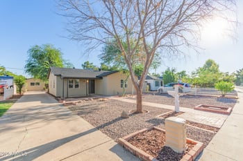 913 Turney Ave, Phoenix, AZ 85013
