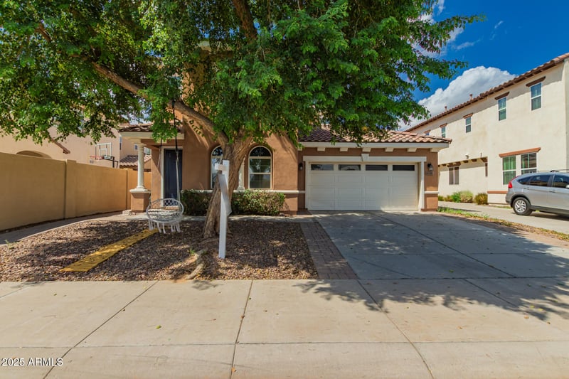 9132 Parkside Dr, Tempe, AZ 85284