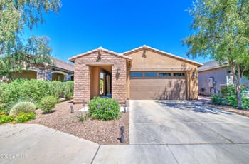 9132 Roma Ave, Phoenix, AZ 85037