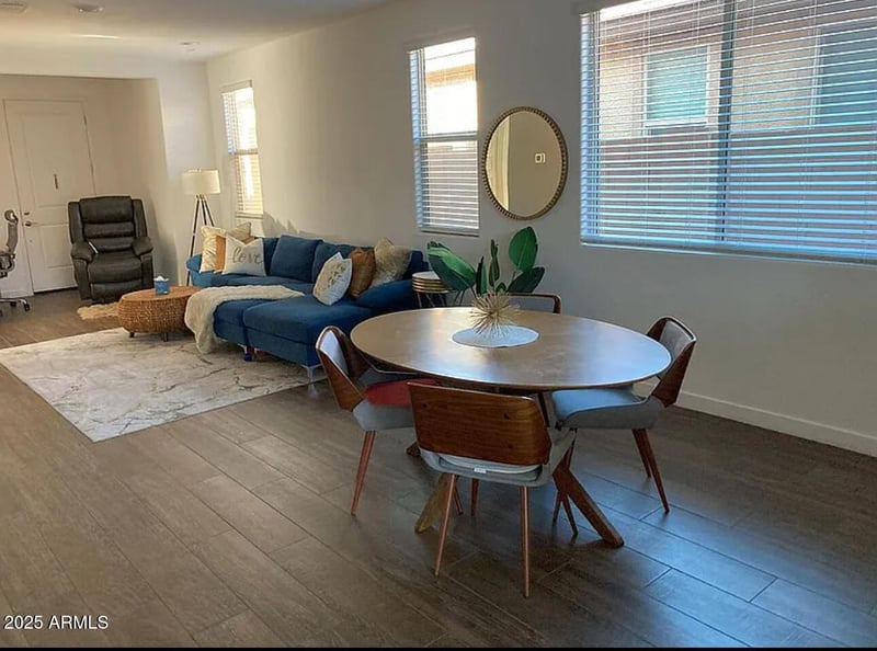 9133 Sells Dr, Phoenix, AZ 85037