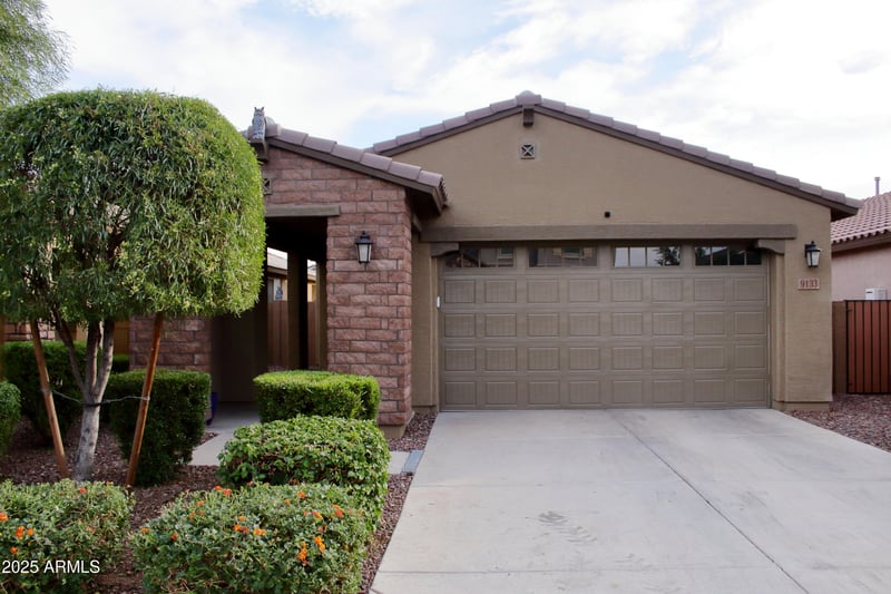 9133 Sells Dr, Phoenix, AZ 85037