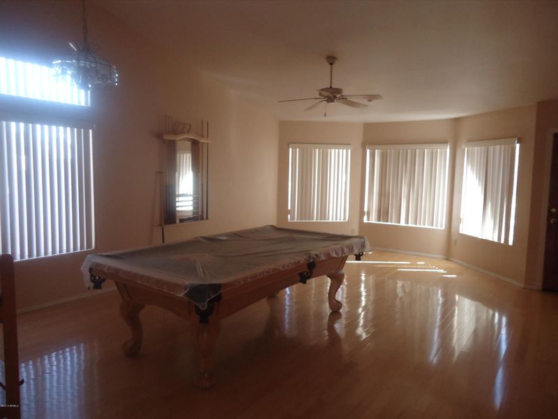 9134 W Evans Dr, Peoria, AZ 85381
