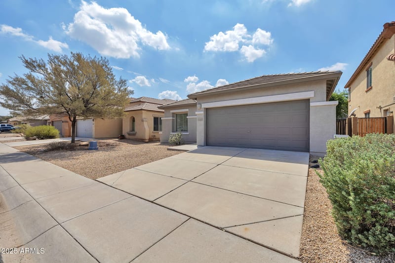 9135 Monte Vista Rd, Phoenix, AZ 85037