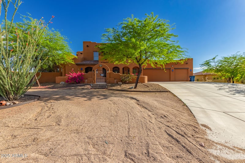 9137 Odessa St, Mesa, AZ 85207