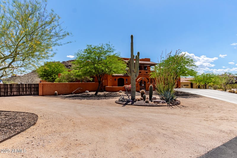 9137 Odessa St, Mesa, AZ 85207