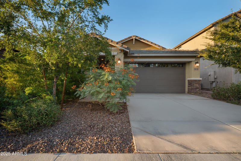 9138 Sells Dr, Phoenix, AZ 85037