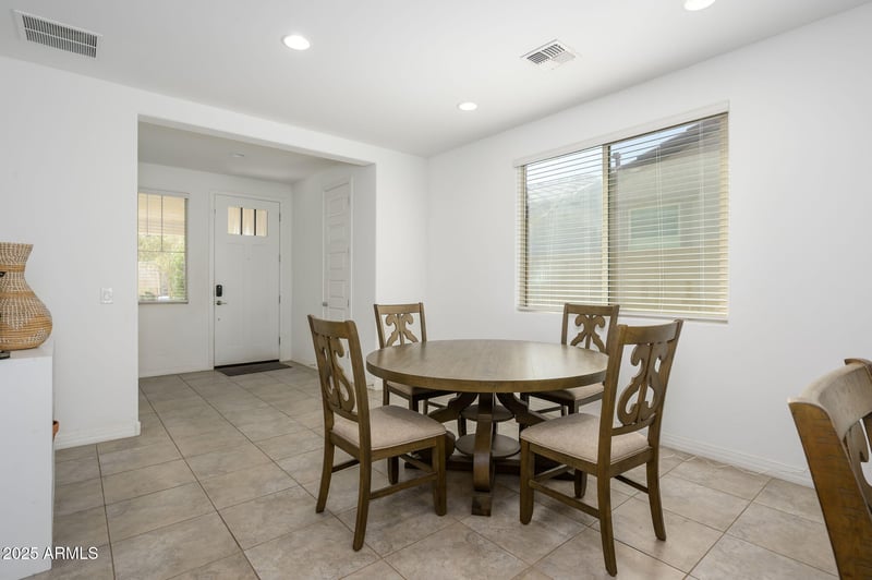 9138 Sells Dr, Phoenix, AZ 85037