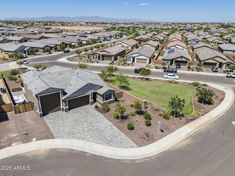 914 108th Ave, Avondale, AZ 85323