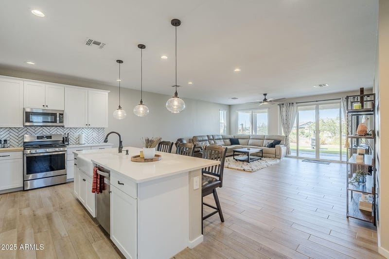 914 108th Ave, Avondale, AZ 85323