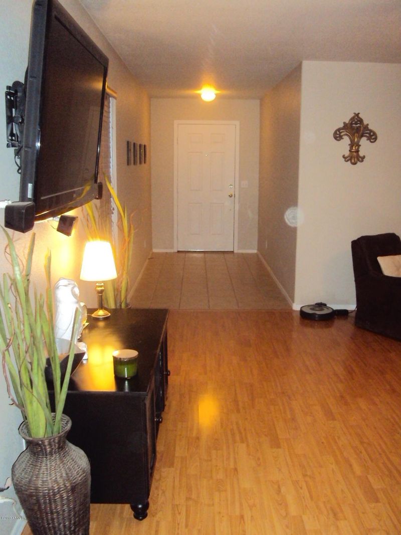 914 E Gwen St, Phoenix, AZ 85042