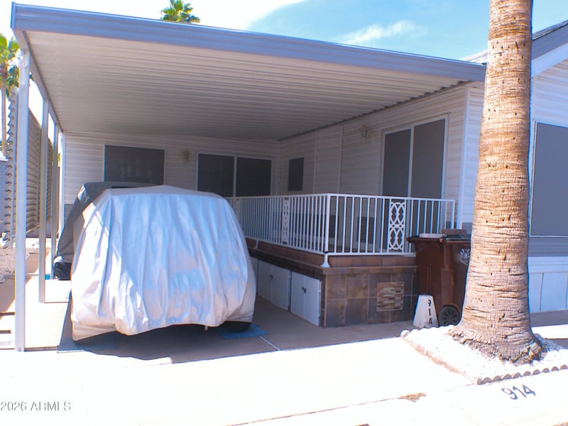 914 Mineshaft Dr, Apache Junction, AZ 85119