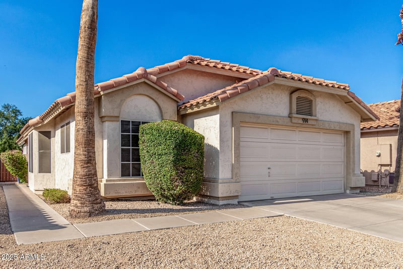 914 Redondo Dr, Gilbert, AZ 85233