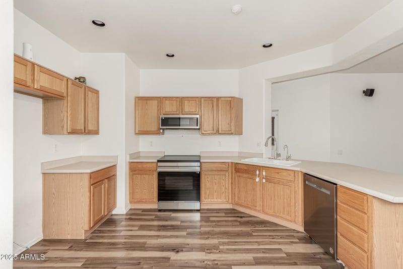 9141 Albany St, Mesa, AZ 85207