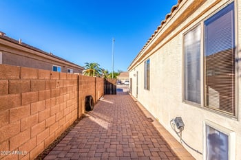 9141 Yukon Dr, Peoria, AZ 85382