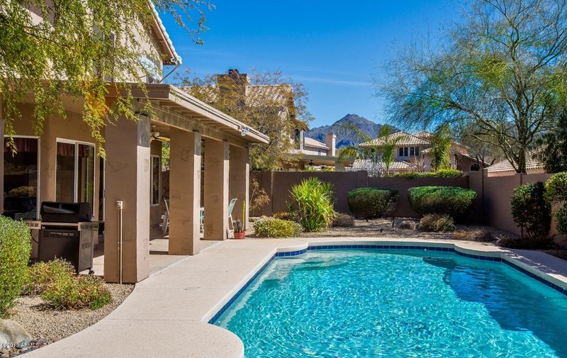 9145 E Palm Tree Dr, Scottsdale, AZ 85255