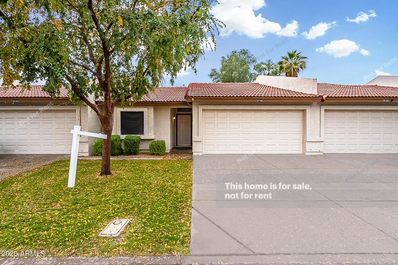 9146 N 68th Ln, Peoria, AZ 85345