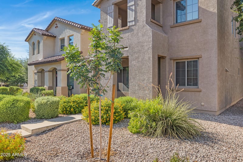 9148 Meadow Dr, Peoria, AZ 85382