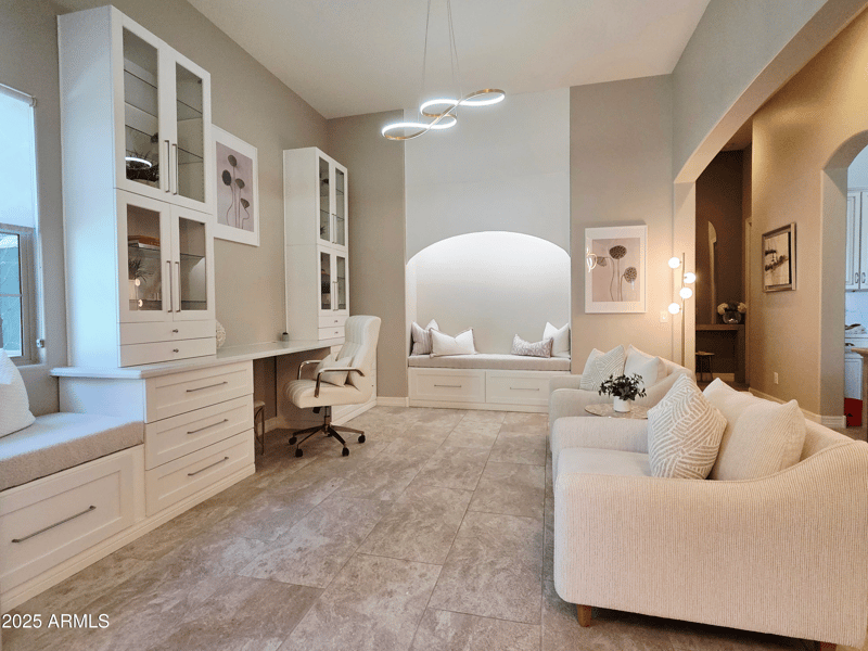 9148 Parkside Ln, Peoria, AZ 85383