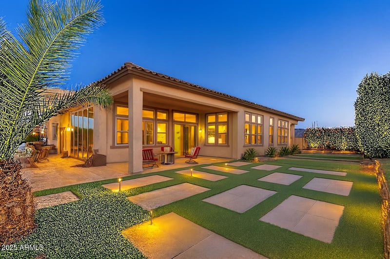 9148 Parkside Ln, Peoria, AZ 85383