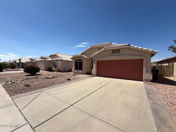 9148 Canyon Dr, Peoria, AZ 85382