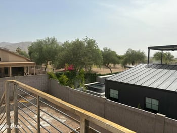 915 Ardmore Rd #11, Phoenix, AZ 85041