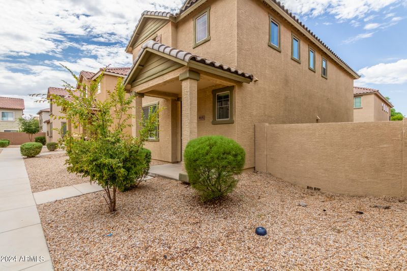 915 E Agua Fria Ln, Avondale, AZ 85323