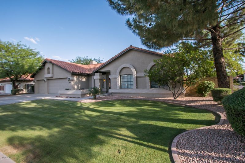 915 E Citation Ln, Tempe, AZ 85284