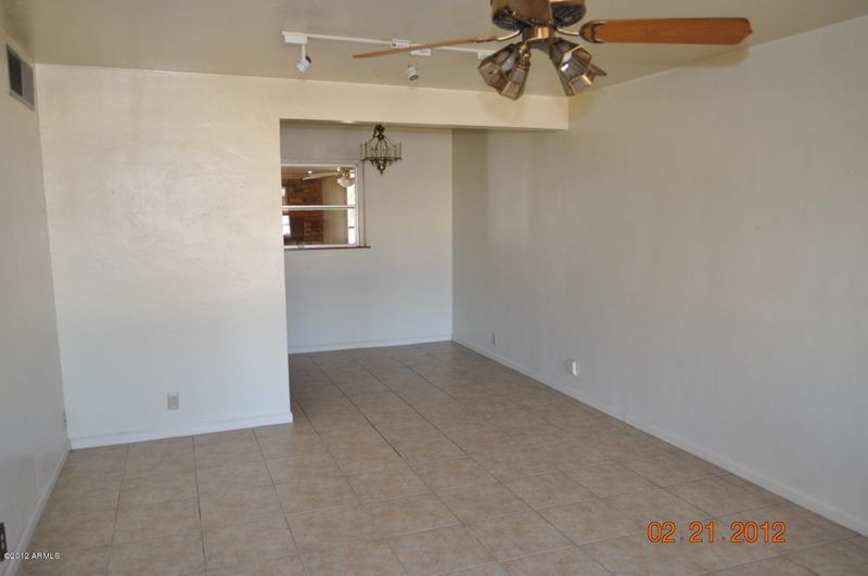 915 E El Caminito Dr, Phoenix, AZ 85020