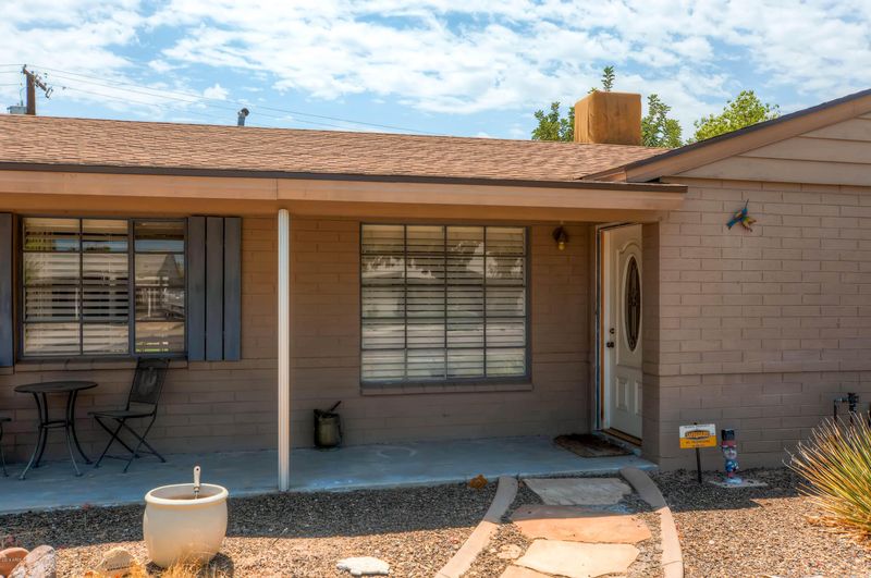 915 E Keim Dr, Phoenix, AZ 85014