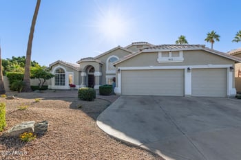 915 Grand Caymen Dr, Gilbert, AZ 85233