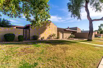 915 Hacienda Dr, Tempe, AZ 85281