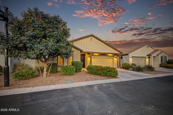 915 151st Ln, Goodyear, AZ 85338