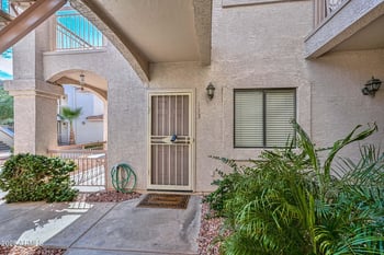 9151 Greenway Rd #113, Peoria, AZ 85381