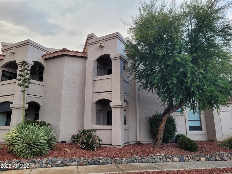 9151 Greenway Rd #152, Peoria, AZ 85381
