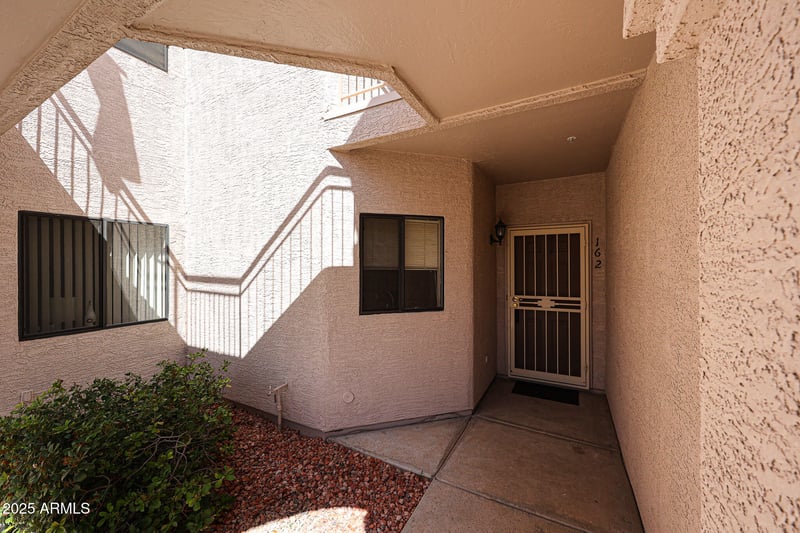 9151 Greenway Rd #162, Peoria, AZ 85381