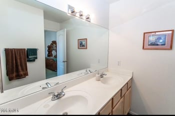 9151 Greenway Rd #239, Peoria, AZ 85381