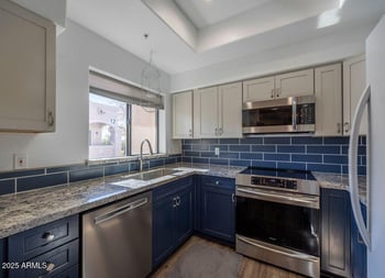 9151 Greenway Rd #273, Peoria, AZ 85381