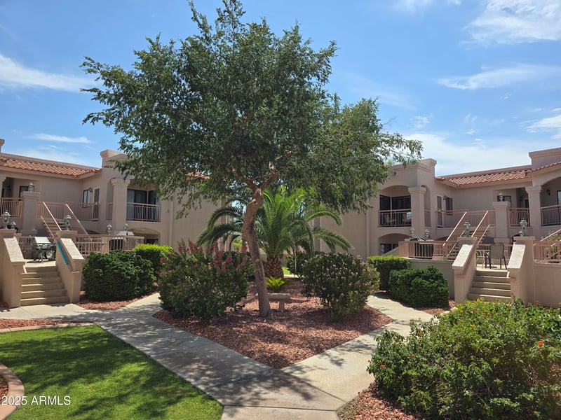 9151 Greenway Rd #279, Peoria, AZ 85381