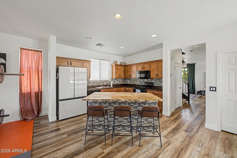 9151 S 258th Ln, Buckeye, AZ 85326