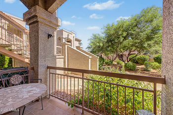 9151 W Greenway Rd #113, Peoria, AZ 85381