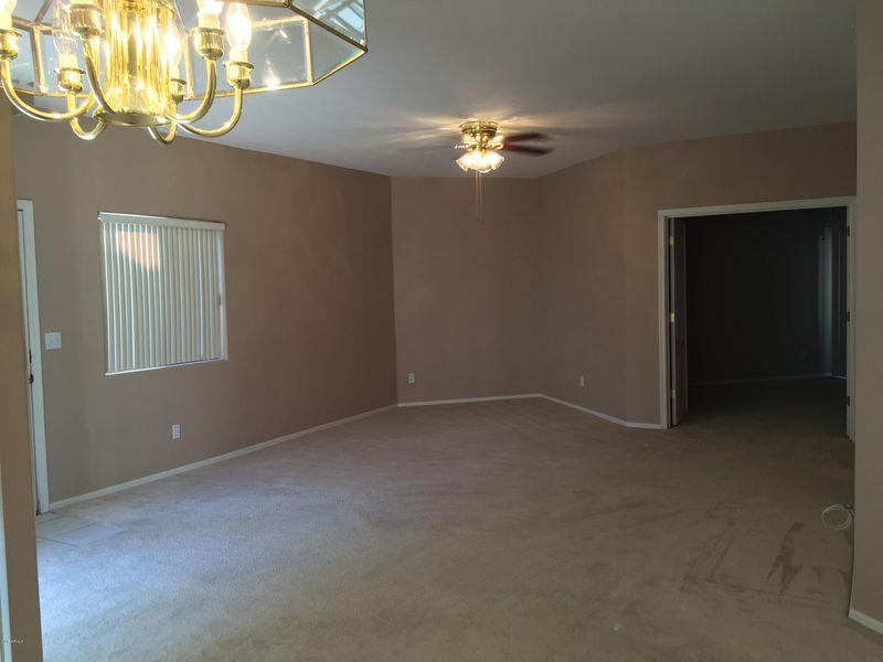 9151 W Greenway Rd #148, Peoria, AZ 85381