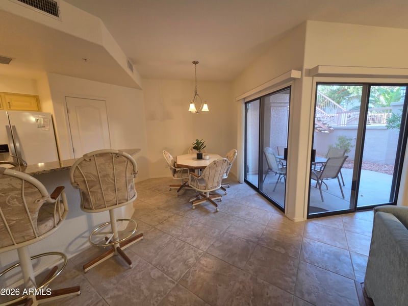 9151 W Greenway Rd #182, Peoria, AZ 85381