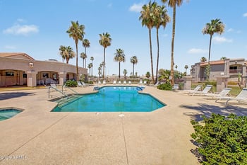 9151 Greenway Rd #224, Peoria, AZ 85381