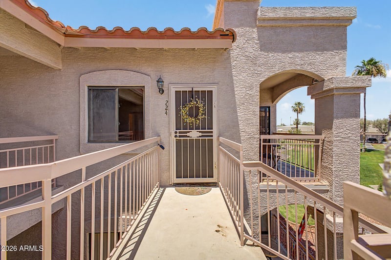 9151 W Greenway Rd #224, Peoria, AZ 85381