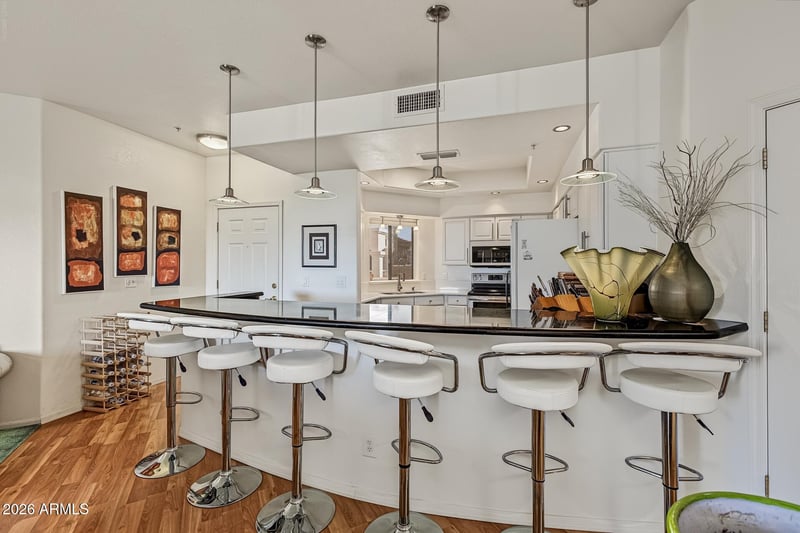 9151 W Greenway Rd #226, Peoria, AZ 85381