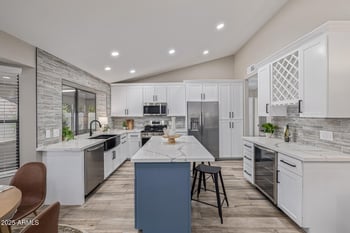 9152 Oraibi Dr, Peoria, AZ 85382