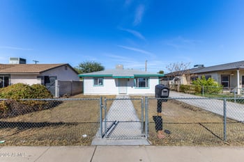 9152 Garfield St, Tolleson, AZ 85353